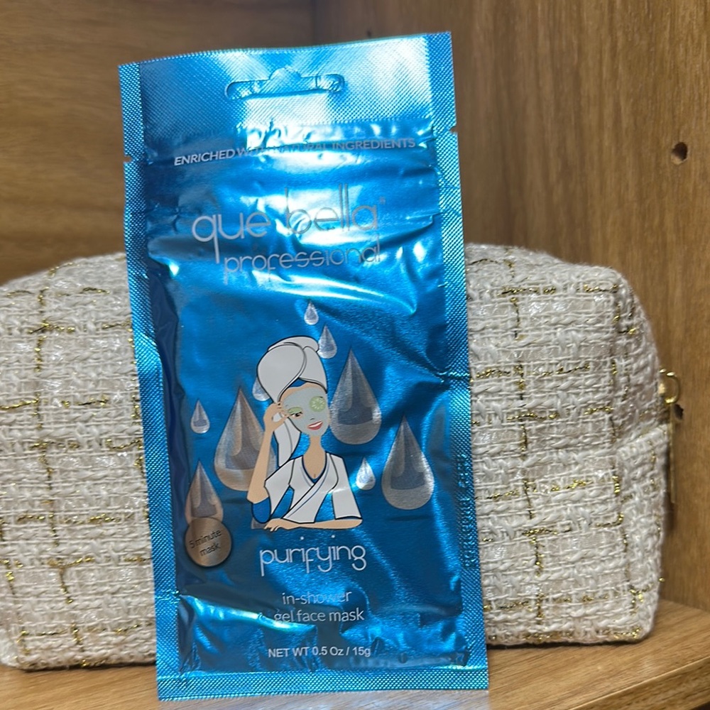 Que Bella Blue Purifying Face Mask